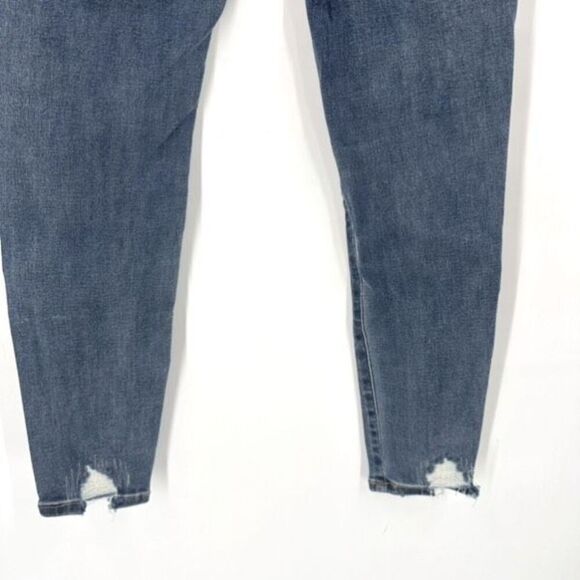 Ashley Mason Womens Distressed Skinny Leg Jeans Medium Blue Denim Patches Size 9 - Picture 6 of 13